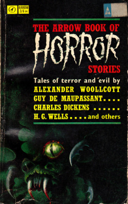 The Arrow Book Of Horror Stories (Arrow, 1965).From a charity shop in Nottingham.