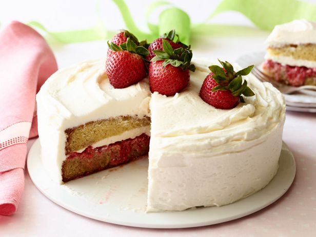 Strawberry angel food cake