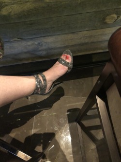 mrsdfwhotwife:  We had a very exciting weekend…It started at the hotel bar with my bull. I love to openly flirt in public. It makes cucky so jealous and me so wet. Also, like my new shoes cucky got me? We moved up stairs sonincouldnfinally get that