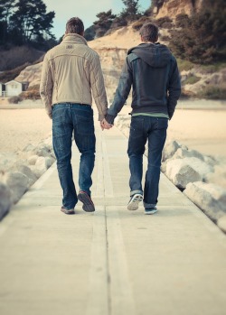 truegaylove:  truegaylove:Showing the True Gay Love to the world!!!  vhaelenleycrest