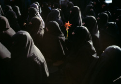 unrar:    Iran, Tehran. Autumn 1979. Women at the Behest Zahra cemetery hold a rally in favor of the Revolution,   A. Abbas. 