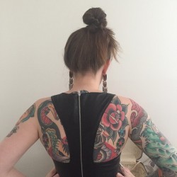 dreamfawn:  I love the back of my new leather dress!