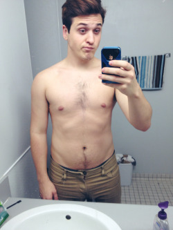 profesor-reject:I feel really good about my body right now for some reason so I thought I would share!