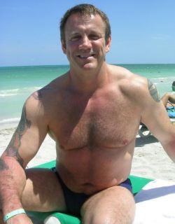 daddyaction:  I love Daddies and old men and gay