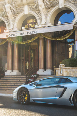italian-luxury:  A Bull visting Hotel De Paris