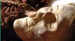 Taklamakan mummy The Taklamakan Mummies Perfectly preserved 3000-year-old mummies with long reddish-blond hair, European features.They may have been the citizens of an ancient civilization that existed at the crossroads between China and Europe. Modern