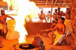 arjuna-vallabha:Vedic fire sacrifice, Kerala