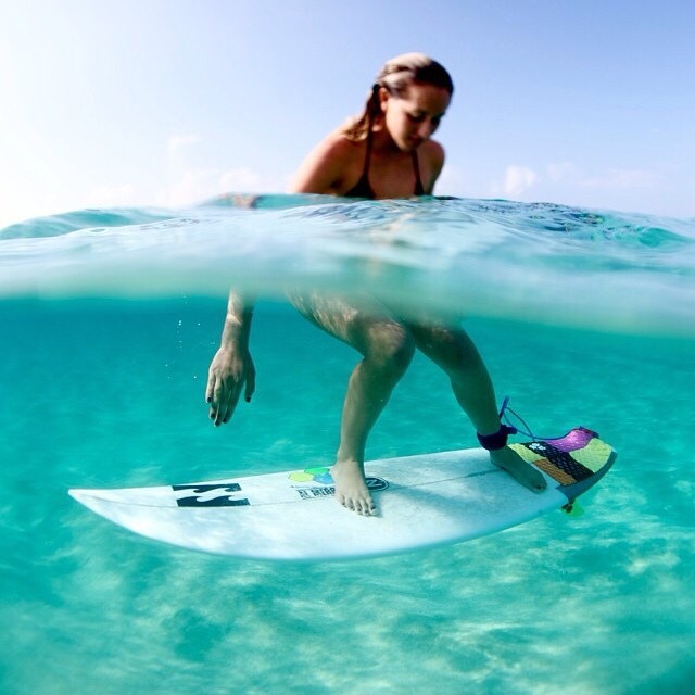 Hawaii surf girl hot