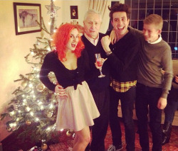  @grimmers: A GRIMSHAW FAMILY XMAS ❤   