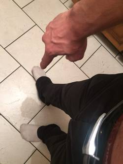 str8mastertony: LICK IT LOSER !! Fags PAY, Men TAKE !!! Be a good girl, faggot :  PAY AND OBEY NOW !! Paypal : cashmastertony@gmail.com 