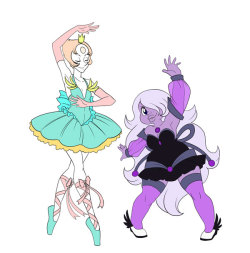 reidavidson:  Pearl and Amethyst as magic Girls to go with the Ruby, Sapphire and Garnet drawing I did earlier. :3Went for a Princess Tutu look for Pearl and an idkwhateven look for Amethyst, but I really like her outfit!Other Designs:  Ruby, Sapphire