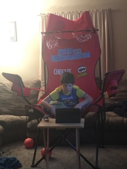 nyapping:  my brother won this absurd chair from his school today 