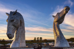 itscolossal:  Giant ‘Kelpies’ Horse Head Sculptures Tower Over the Forth &amp; Clyde Canal in Scotland