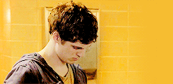 maliasfur:  requested by anonymous ≡ isaac lahey   yellow 