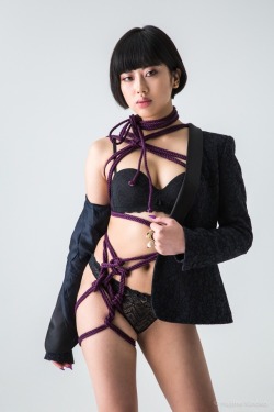 kinokohajime:  Shibari of the fashion  Photo&amp;Rope Hajime Kinoko Model Ayano