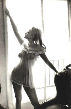 lauramcphee:Etude de femme nue, c1950 (Serge Jacques)