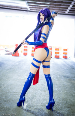 cosplayiscool:  Bishojou Psylocke - Marvel by Mostflogged Check out http://cosplayiscool.tumblr.com for more awesome cosplay 