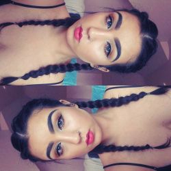 A little girl told her dad I have nice #eyebrows today :3  #boldbrows #brows #browsonfleek #wingedeyeliner #cateyes #makeup #motd #brows #plaits #hairgrowthjourney #me #selfie #face #mirrorselfie #nosering #pinklips #mixedrace #blueeyes