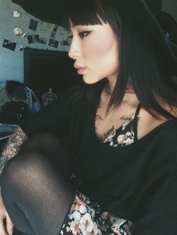helainetieu:  Rare appearance from my right profile. // ig - helainerose
