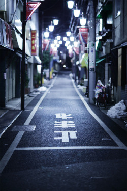 dreams-of-japan:  Silence by linton!! on Flickr.