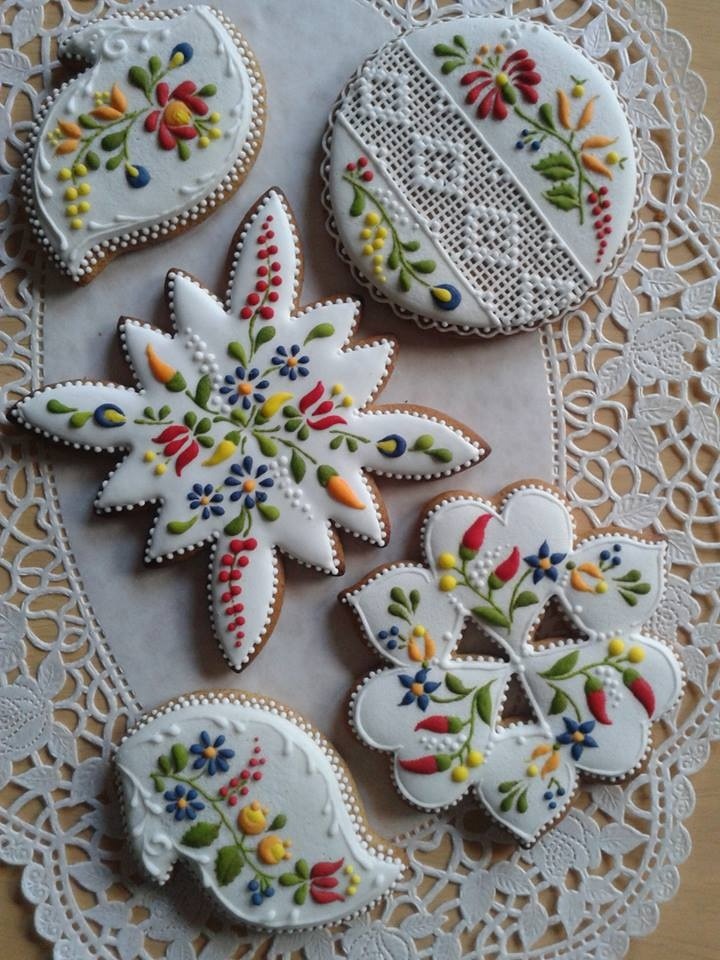 Traditional hungarian patterns
