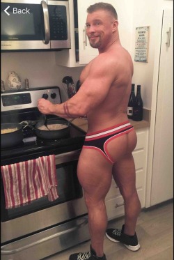 beefybutts:  Sit on my face, stud.