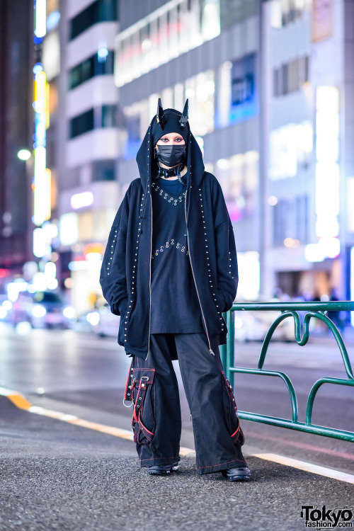 tokyo-fashion:Japanese fashion industry staffer Cham on the street in Harajuku wearing layered tops by Ikumi with Ikumi x Chuocho Tactical Craft horns, Tokyo Human Experiments rings, Tripp NYC strap pants, and Nike sneakers. Full Look