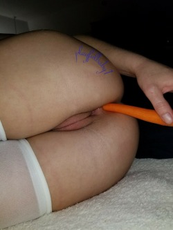 playfulbaby1:One of my followers wanted to make sure i was getting veggies in my diet hehe