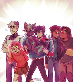 for this mess of a Scooby-Doo AU we were talking about the other day lmAO(Shiro as Fred, Pidge as Velma, Lance as Daphne, Hunk as Shaggy, the wolf as Scooby and Keith as himself)