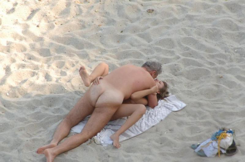 Cool sex on the sea beach