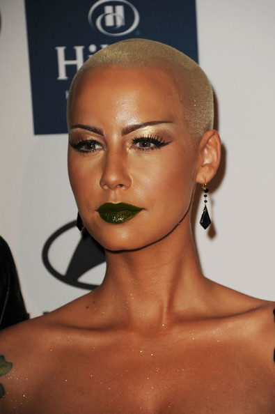 Amber rose with hair