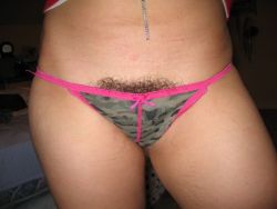 cat-couture123:  More hairy girl on http://cat-couture123.tumblr.com   I love this