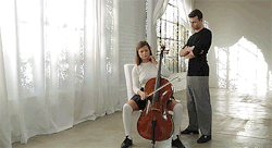 deenme:  the cello instructor