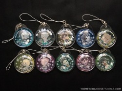 yoimerchandise: YOI x Kadokawa Water-in Collection Original Release Date:June 2017 Featured Characters (7 Total):Viktor, Yuuri, Makkachin, Yuri, Otabek, JJ, Phichit Highlights:It’s not the easiest to see in the photo, but these are flat plastic “bubbles”