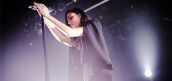 yasfinneys:  Banks live at the El Rey Theatre in LA, her hometown (May 29th) 