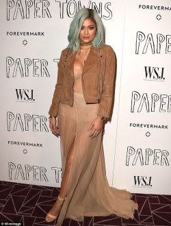 ultimatekyliej:  Kylie Jenner at Paper Towns screening 7.18.2015.