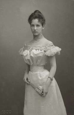 carolathhabsburg:  Princess Mathilde of Bavaria, later Princess of Saxe Coburg and Gotha. 1899