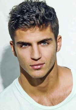 straight-loads:Wow. Just Wow. I love Spain and the gorgeous men from Spain like Maxi Iglesias 