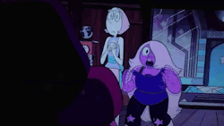  I .GIF’d the scene for more detail.   Awesome, thanks! But yea, look at that. Amethyst looks REALLY shocked and Pearl is shrinking back (not just stepping backward, but back and to the side behind Amethyst). She also puts her hand on her arm like