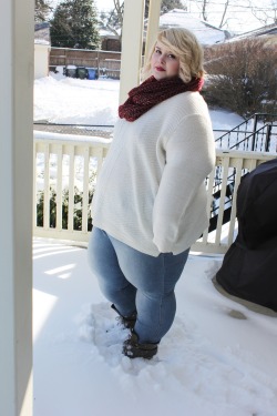afatfox:  hey kits!  sorry for being MIA for awhile. it recently snowed here in KY and I took a couple outfit pictures that I thought I’d sharesweater ~ target (4)jeggings ~ torrid (26)scarf ~ giftedboots ~ torrid lips ~ revlon colorburst balm stain