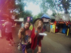 dayzea:  jah-feel:  OREGON COUNTRY FAIR WITH dayzea  Can’t wait till this year honeybee