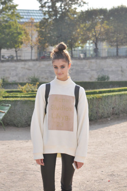 rvxnmovt:  Taylor Marie Hill // Model Off-Duty after Elie Saab at pfw ss15