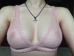 cuntheory:  My nipples coordinate well with the color of this bra🌸
