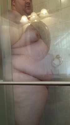 smother-me-in-ur-blubber:  roxaspanda:  Got some nice views before I took a shower, figured you guys might appreciate them as well ;)  I want to shower with this huge blubbery hottie.  I love a nice, pressed ham