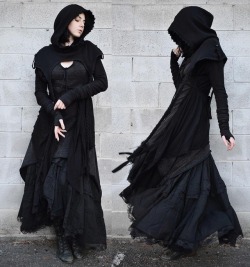 crowrunner:    Priest of the Umbra 🌑  Hood from Punk Rave, Dress from Schnittmuskel, skirt from AltshopUK, arm warmers from Psylo (use the code CATINAWITCHHAT10 for a discount)ig: catinawitchhat