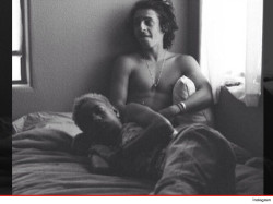 heterophilia:  tmz:  This is a photo of Will Smith&rsquo;s daughter, Willow Smith, IN BED with former “Hannah Montana&ldquo; actor, Moises Arias.  What’s the big deal, you ask? Moises is 20 years old. Willow is 13.  We repeat: Willow Smith is THIRTEEN.