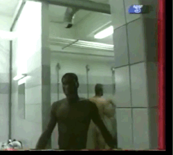 notdbd:  Montpellier soccer locker room and showers. Olivier Sorlin, Remy Vercoutre, and Nenad Dzodic are seen in all their naked glory.  Vestiaire et douche de Montpellier SC. Sorlin, Vercoutre, Dzodic nus.  