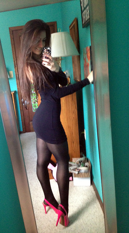 Women in tight dresses thechive
