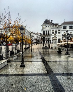 travelingcolors:  Aracena, Huelva | Spain (by Nacho Coca) Follow me on Instagram 