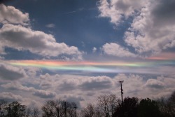 saschalily:   Circumhorizontal arc over Ohio, May 2009. For a circumhorizontal arc to be visible, the Sun must be at least 58 degrees high in a sky where cirrus clouds are present. Furthermore, the numerous, flat, hexagonal ice-crystals that compose
